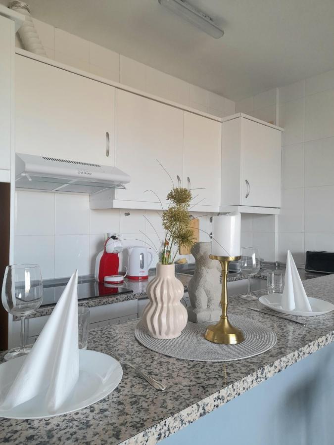 Nice Apartment Near The Beach Фуeнхирола Екстериор снимка